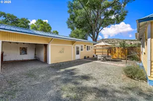 312 N Canyon Blvd, John Day, OR 97845 - Photo 3