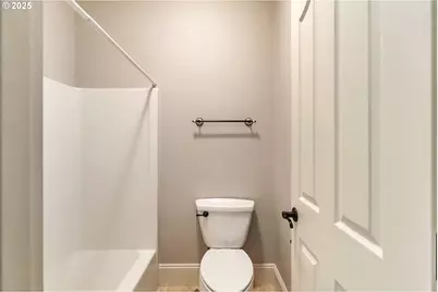 2908 NW Birkendene St, Portland, OR 97229 - Photo 17