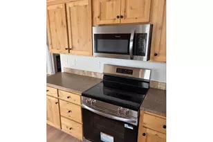 15650 SE Stark St, Portland, OR 97233 - Photo 7