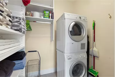 1829 NW Lovejoy St #304, Portland, OR 97209 - Photo 17