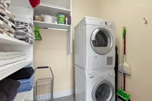 1829 NW Lovejoy St, Portland, OR 97209 - Photo 17