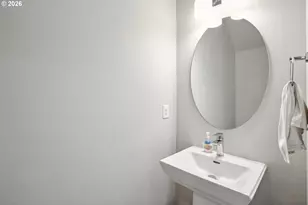 12045 SE 5th St, Vancouver, WA 98683 - Photo 9