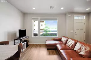 12045 SE 5th St, Vancouver, WA 98683 - Photo 3