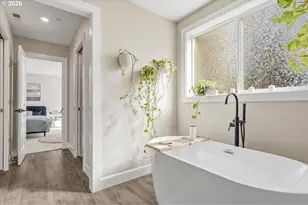 2059 SE 176th Ave, Portland, OR 97233 - Photo 17