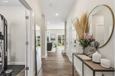 2059 SE 176th Ave, Portland, OR 97233 - Photo 3