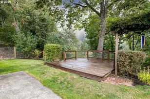 913 SE Angella Ct, McMinnville, OR 97128 - Photo 21