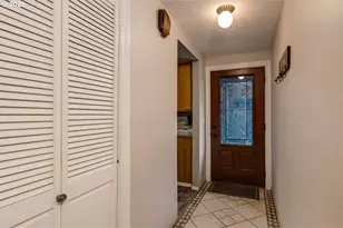 913 SE Angella Ct, McMinnville, OR 97128 - Photo 19