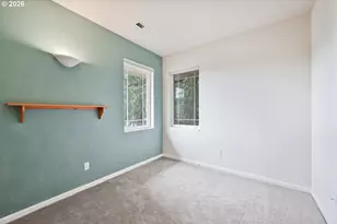 245 W St James Pl, Longview, WA 98632 - Photo 17