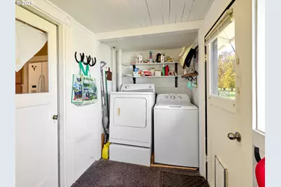 13595 S Warrick Rd, Molalla, OR 97038 - Photo 21