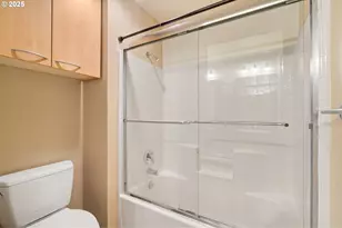 400 W 8th St, Vancouver, WA 98660 - Photo 19