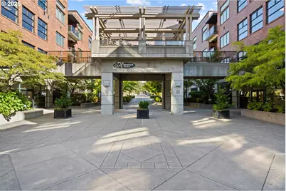 400 W 8th St #236, Vancouver, WA 98660 - Photo 1