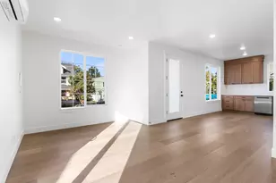 2090 N Watts St, Portland, OR 97217 - Photo 5
