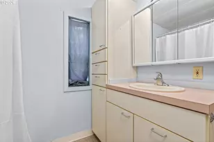 90245 Sheffler Rd, Elmira, OR 97437 - Photo 15