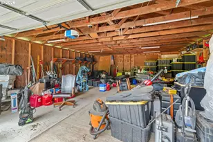 90245 Sheffler Rd, Elmira, OR 97437 - Photo 21