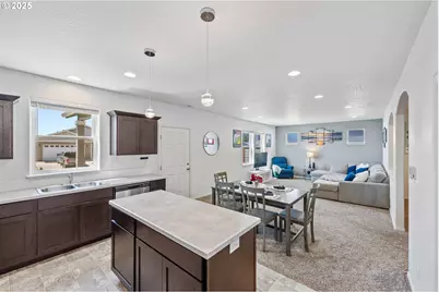 764 Seacrest Dr, Bandon, OR 97411 - Photo 11