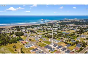 764 Seacrest Dr, Bandon, OR 97411 - Photo 3
