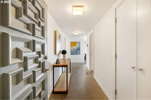 2221 SW 1st Ave, Portland, OR 97201 - Photo 3