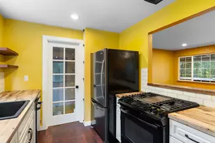 9208 SW 44th Ave, Portland, OR 97219 - Photo 9