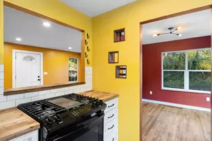 9208 SW 44th Ave, Portland, OR 97219 - Photo 7