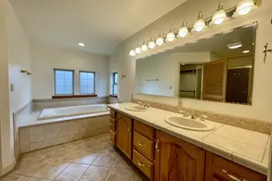 2180 Hayes St, North Bend, OR 97459 - Photo 29