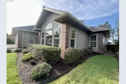 2180 Hayes St, North Bend, OR 97459 - Photo 1