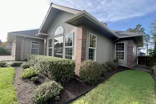 2180 Hayes St, North Bend, OR 97459 - Photo 3
