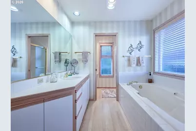 13055 SW Peachvale St, Portland, OR 97224 - Photo 27