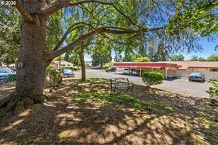 14996 SE Caruthers Ct, Portland, OR 97233 - Photo 33
