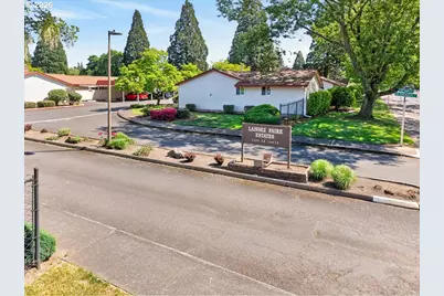 14996 SE Caruthers Ct, Portland, OR 97233 - Photo 35