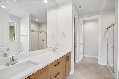 717 Magnolia Ave, Woodburn, OR 97071 - Photo 15