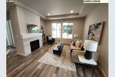 717 Magnolia Ave, Woodburn, OR 97071 - Photo 7