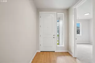 717 Magnolia Ave, Woodburn, OR 97071 - Photo 3