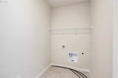 717 Magnolia Ave, Woodburn, OR 97071 - Photo 13