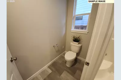 717 Magnolia Ave, Woodburn, OR 97071 - Photo 19