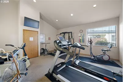 4055 Royal Ave #140, Eugene, OR 97402 - Photo 33