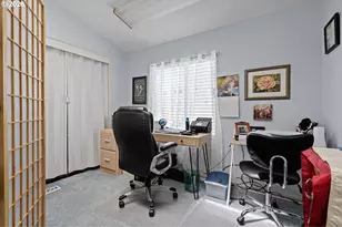 4055 Royal Ave, Eugene, OR 97402 - Photo 17