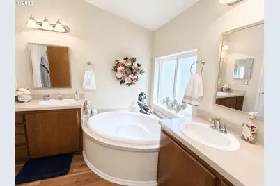 4055 Royal Ave #140, Eugene, OR 97402 - Photo 13
