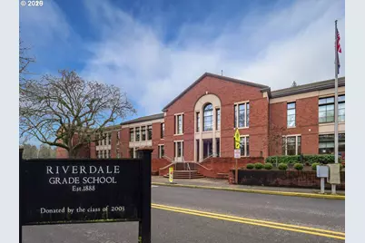 11385 S Riverwood Rd, Portland, OR 97219 - Photo 9