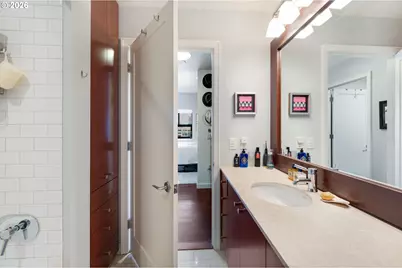 1025 NW Couch St #1217, Portland, OR 97209 - Photo 37
