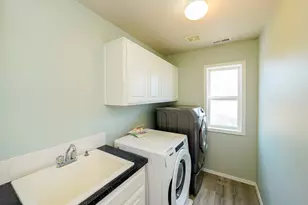 692 Burgundy Ave NE, Keizer, OR 97303 - Photo 33
