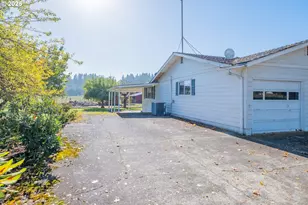 9885 Buena Vista Rd, Independence, OR 97351 - Photo 5