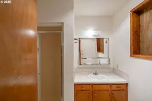 9885 Buena Vista Rd, Independence, OR 97351 - Photo 25