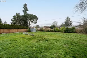 16428 SE Woodward St, Portland, OR 97236 - Photo 29