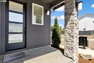 329 W Laurel St, Washougal, WA 98671 - Photo 3