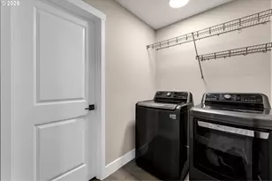 329 W Laurel St, Washougal, WA 98671 - Photo 27