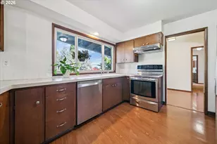 35560 SW Forest Hills St, Cornelius, OR 97113 - Photo 9