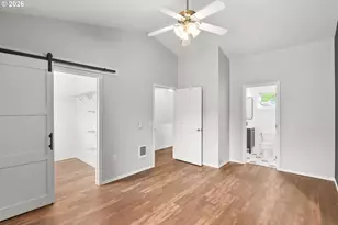 8165 NE Wilkins St, Hillsboro, OR 97006 - Photo 15