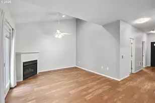 8165 NE Wilkins St, Hillsboro, OR 97006 - Photo 11