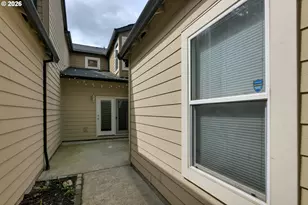 8165 NE Wilkins St, Hillsboro, OR 97006 - Photo 23