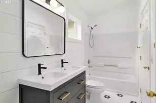 8165 NE Wilkins St, Hillsboro, OR 97006 - Photo 17